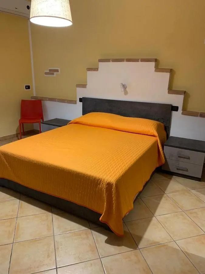 Casa Vacanze Per Sette Persone 8 Km Dal Mare. Iglesias 0*,  Italie